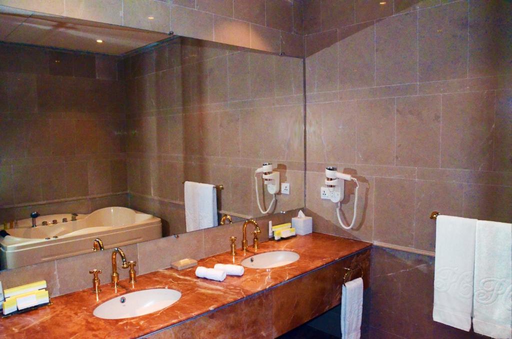 Pearl Continental Hotel Malam Jabba